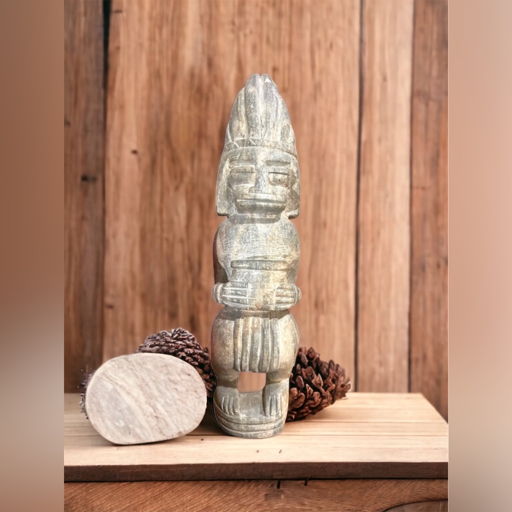 Vintage mid century Mexico Mayan Aztec Priest statue soapstone hand carved
